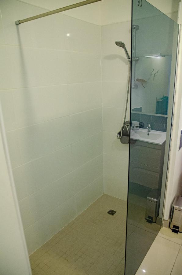 T2 Fleur De Lotus Daire Saint-Denis Dış mekan fotoğraf